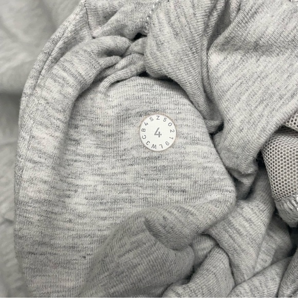 Lululemon Scuba Pullover Heathered Core Ultra Light Grey Size 4 - Picture 15 of 16